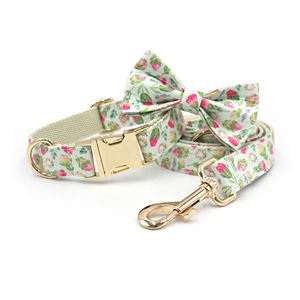 2025 Hot Selling New Model Obst und Blumen Hunde halsband mit Zink legierung Metalls chnalle Haustier Hunde leine und <span class=keywords><strong>Cool</strong></span> <span class=keywords><strong>Pet</strong></span> Fliege Set - Product Image 1