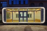 Panneau solaire Eco Tiny Prefab maison capsule conteneur à 2 étages 2 couches Trianfular Zcamp café hôtel chambre fournisseurs de pods