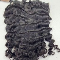 Extensions de cheveux humains bruts en gros, cuticules alignées, bouclés birmans, bouclés profonds, mèches de cheveux naturels ondulés bruts du Cambodge