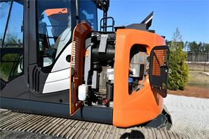 รถขุดฮิตาชิ ZX135US-6 ปี 2019 มือสอง รับน้ำหนักได้มาก รถขุดอเนกประสงค์ 7 ตัน สำหรับขุด ตัก และยก - Product Image 5