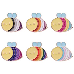 Épingles de fierté LGBTQ en alliage d'aluminium plaqué noir, motif papillon 3D, pour la fierté arc-en-ciel et l'identité de genre, 2,7 cm, vente en gros pour les défilés de fierté - Product Image 6