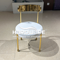 Chaise moderne convertible deux en un en acier inoxydable avec dossier en velours pour salle à manger