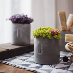 Maceta suculenta minimalista nórdica maceta de cemento hecha a mano con diseño de nariz decoración del hogar regalo - Product Image 3