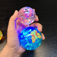 Vente en gros 2025 de balles élastiques en caoutchouc lumineuses pour enfants, nouveauté LED, jouet pour enfants, balle élastique en cristal