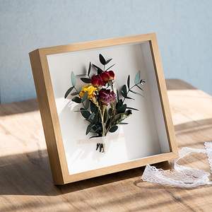 Cadre de présentation en verre sur mesure pour photos, objets sportifs, mariages, diplômes, à suspendre ou à poser sur table - Product Image 4