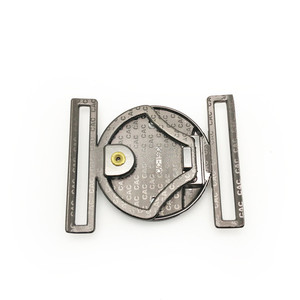 Hebilla de junta de Metal de pistola redonda personalizada de aleación de Zinc de 50mm de tamaño interno de alta calidad para ropa de mujer - Product Image 4