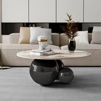 Table basse de luxe au design moderne, avec base sphérique en acier inoxydable et finition miroir, pour salon et hôtel