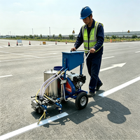 Machine à peinture manuelle pour marquage routier avec batterie 12V pour fonctionnement autonome