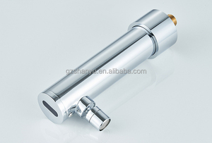 वाणिज्यिक स्वचालित गति सेंसर दीवार घुड़सवार लैवेटरी नल नल बैटरी संचालित डीसी टचलेस बाथरूम सिंक नल - Product Image 3