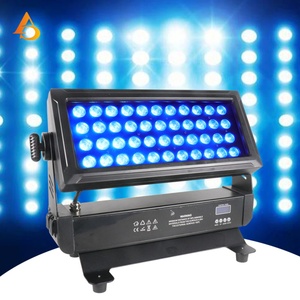 Projecteurs LED d'extérieur étanches IP65 pour architecture, éclairage mural, 44x10W RGBW 4-en-1 - Product Image 1