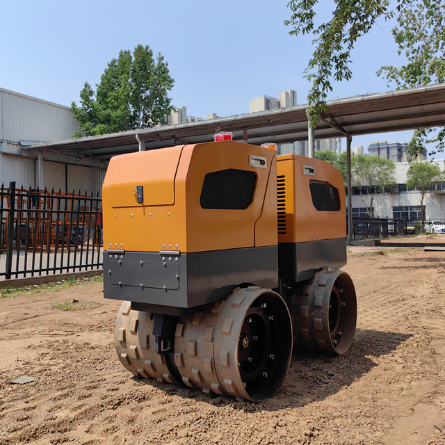 1.8 Ton Factory Newly Upgraded Double Drum Vibratory Asphalt Remote Control Miini Road Roller for Trench Compaction
