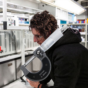 Micrometro Esterno in Acciaio Inossidabile FASCY BLY3858 <span class=keywords><strong>0</strong></span>-<span class=keywords><strong>25mm</strong></span> Precisione <span class=keywords><strong>0</strong></span>,1mm Strumento di Misurazione - Product Image 2