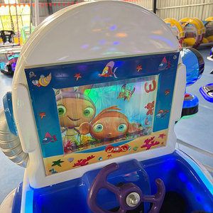 Attraction pour enfants Plaza : Avion électrique 6/8 places, manège de fête foraine avec levage et abaissement rotatifs et lumières LED, à vendre - Product Image 4