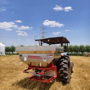 ناثرة سماد أحادية القرص للحقول الكبيرة بعرض 12-22 متر، تحكم هيدروليكي، وصلة ثلاثية النقاط، عالية الكفاءة للاستخدام الزراعي، علبة تروس 70 حصان - Product Image 4