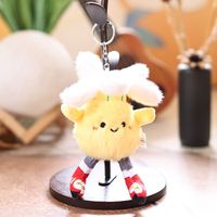 Porte-clés en peluche mignon de football et de basketball, jouet animal en peluche, breloque de sac souple Kawaii pour sac à dos, cadeau tendance et amusant pour enfants et filles