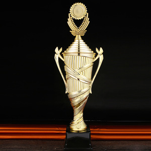 <span class=keywords><strong>Prix</strong></span> de gros trophée de sport personnalisé fabricant OEM ODM trophée de sport en plastique de <span class=keywords><strong>super</strong></span> qualité pour enfant trophée de compétition en plastique de sport - Product Image 5