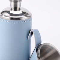 Flacon de hanche cylindrique de golf en acier inoxydable de qualité supérieure 6oz 8oz 10oz 12oz flacon de hanche cylindrique de golf enveloppé de cuir avec ensemble de tasses