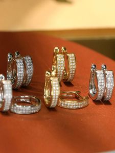 Proveedor Mayorista de Joyería de Oro de 18K, Servicio Personalizado OEM/ODM, Precio de Fábrica, Aretes de Oro Rosa con Certificación, Listos para Enviar - Product Image 4