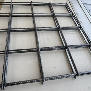 Grillage <span class=keywords><strong>soudé</strong></span> renforcé noir galvanisé à chaud de qualité usine <span class=keywords><strong>pour</strong></span> la construction - Product Image 2
