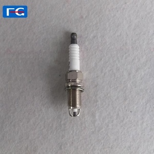 Precio al por mayor 90919-01192 <span class=keywords><strong>K16TR11</strong></span> 2 electrodos Auto bujías para piezas de automóviles motor bujía japonesa 9091901192 <span class=keywords><strong>K16TR11</strong></span> - Product Image 2