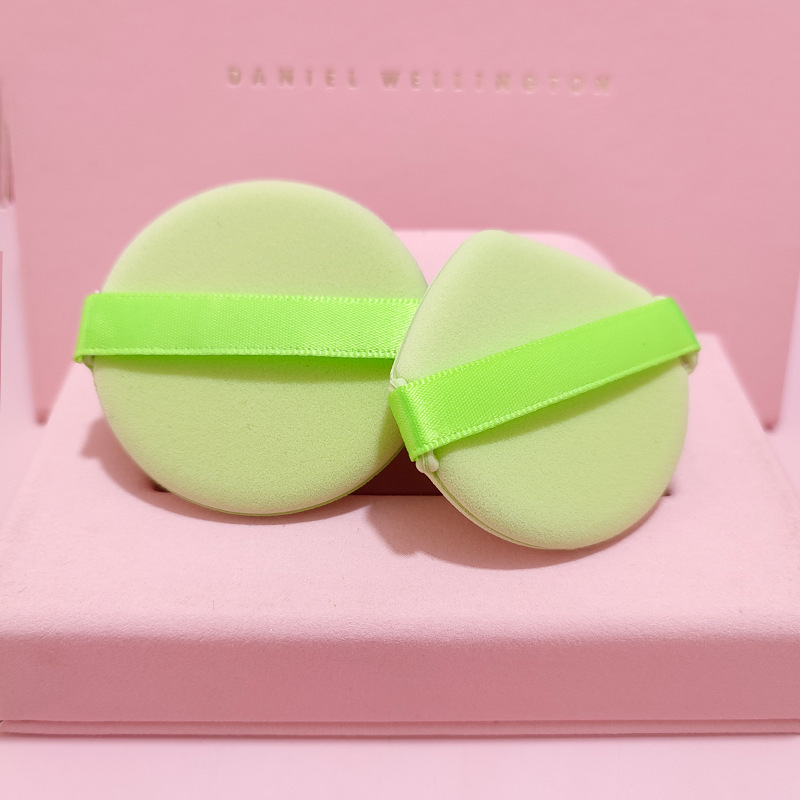 2 pièces de pomme verte