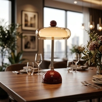 Lampe de table rechargeable Lemiled en métal et verre, sans fil, avec options multicolores pour hôtel de luxe, restaurant, chambre à coucher
