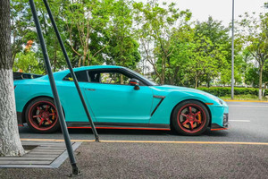 ZNDR Nuevo para GT-R: Parachoques, faldones laterales, pasos de rueda, capó, alerón y difusor estilo NISMO mejorados de fibra de carbono con tornillos - Product Image 4