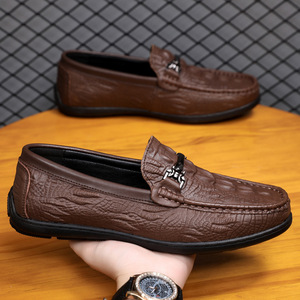 <span class=keywords><strong>Mocasines</strong></span> de Cuero Suave con Patrón de Cocodrilo para Hombre, Zapatos Casuales con Hebilla Metálica para Negocios y Desplazamientos - Product Image 4