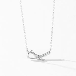 Collar con colgante de circonita redonda en plata de ley S925, versión cobre personalizable, para mujer, perfecto para uso diario. - Product Image 6