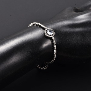 Pulsera de tenis de acero inoxidable brillante de 2 mm con circonita cúbica para mujer, cadena de mano con dijes de diamantes de imitación, brazalete de cristal, joyería metálica - Product Image 5