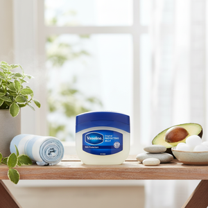 Vaseline Original 50 ml Gelée Protectrice Crème Corps pour Hydratation et Nutrition - Product Image 3