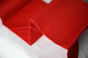 7 #   Tela <span class=keywords><strong>100</strong></span>% Poliéster, Color Rojo, Peso Medio, Elástica, Resistente a la Encogimiento, Teñida, para Confección de Ropa y Trajes - Product Image 5