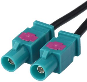 <span class=keywords><strong>Antenne</strong></span> Radio spéciale de voiture AM/FM, amplificateur de Signal Radio Audio double Fakra RF, <span class=keywords><strong>adaptateur</strong></span> d'<span class=keywords><strong>antenne</strong></span> Radio pour <span class=keywords><strong>VW</strong></span> pour Audi - Product Image 2