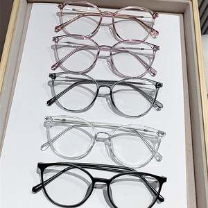 Gafas de Sol Fotocromáticas con Logotipo Personalizado 2025, Gafas de Moda para Mujer que Cambian de Color, Anti Luz Azul, para Hombre y Mujer - Product Image 6