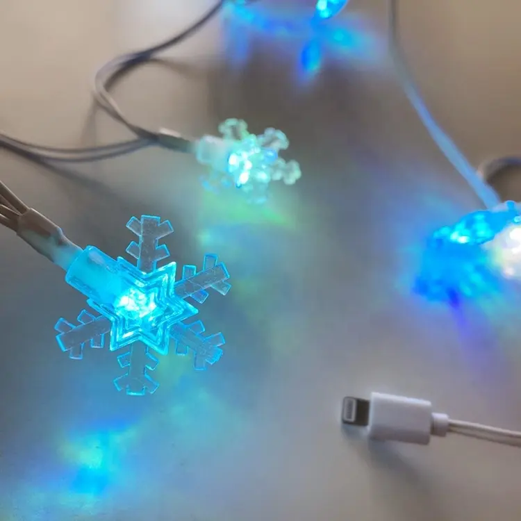 New Arrival Beautiful Ornament Smart LED Phone Charge Cable with Light