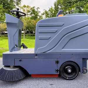C1250 Balayeuse de rue extérieure autoportée Balayeuse d'équipement de <span class=keywords><strong>nettoyage</strong></span> en acier, réduction tarifaire, fenêtre de 90 jours - Product Image 6