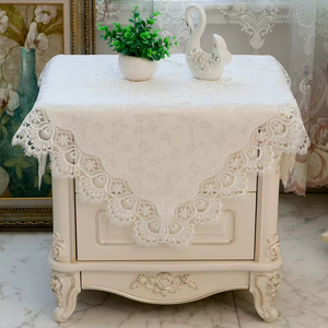 Nappe <span class=keywords><strong>de</strong></span> chevet <span class=keywords><strong>de</strong></span> luxe beige en dentelle, style européen, brodée, protège-poussière pour <span class=keywords><strong>table</strong></span> <span class=keywords><strong>de</strong></span> nuit, couvre-<span class=keywords><strong>table</strong></span> carré pour la décoration intérieure - Product Image 2
