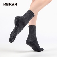 Chaussettes de yoga MEIKAN unisexes à cinq doigts, antidérapantes, en coton tricoté, ODM pour les sports d'intérieur et le fitness