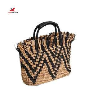 Venta al por mayor de fábrica: Nuevo diseño de verano, bolso de mano retro de paja para playa con borlas para mujer, listo para enviar, pedido mixto a granel. - Product Image 2