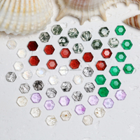 Vente en gros de pierres naturelles hexagonales à base plate rouge 4x4mm (Garnet, Agate Mousse, Améthyste) pour la création de bijoux DIY, poids 0.25g