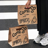 Sacs en papier kraft brun personnalisés écologiques avec poignée découpée pour la livraison de repas à emporter et l'emballage de produits de boulangerie