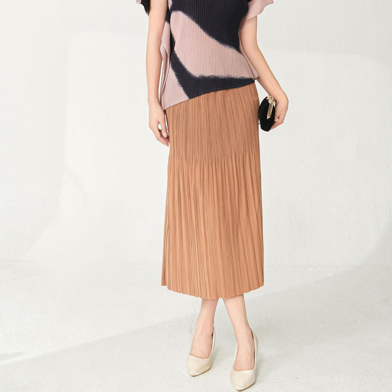 สีน้ำตาล