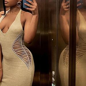 Robe longue maxi sans manches en crochet, décontractée, moulante, dos nu, style halter, pour la plage, personnalisée, vente en gros - Product Image 2