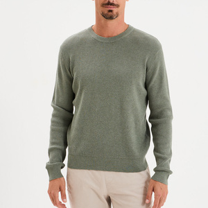 Suéter de Cuello Redondo de Punto Transpirable Inspirado en la Universidad para Hombre, Color Taupe, Costuras en Contraste, Mezcla de Algodón y Poliamida Heritage - Product Image 5