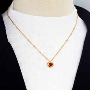 Collier en agate rouge naturelle en forme de cœur, agate noire en forme de cœur de pêche, chaîne polyvalente pour clavicule, bijoux de mode en acier inoxydable - Product Image 3