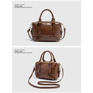 New Arrival High-End Women's <b>Soft</b> Boston <b>Bag</b> Simple Fashionable <b>Crossbody</b> Handbag Zipper Closure Casual Tote Waterproof 20-35L - Product Image 4