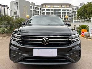 Ventas calientes 2025 Buen <span class=keywords><strong>precio</strong></span> 5 puertas 5 asientos SUV de tamaño medio VW <span class=keywords><strong>Tiguan</strong></span> L 1,5 Turbo 300TSI 2WD Coche de gasolina - Product Image 3