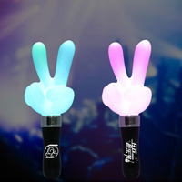 Bâton lumineux à LED avec motif de logo personnalisé Victory Glow Hand Light Stick K-Pop Concert Must-Have Gear Music Festival Fan Meeting Firewolf Plastic