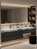 Meuble-lavabo mural de salle de bain de style minimaliste et luxueux à la italienne, avec miroir intelligent pour le lavage et le maquillage