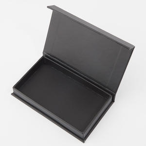 Caja de regalo de embalaje de lujo para el cuidado de la piel de los hombres con su logotipo - Product Image 4